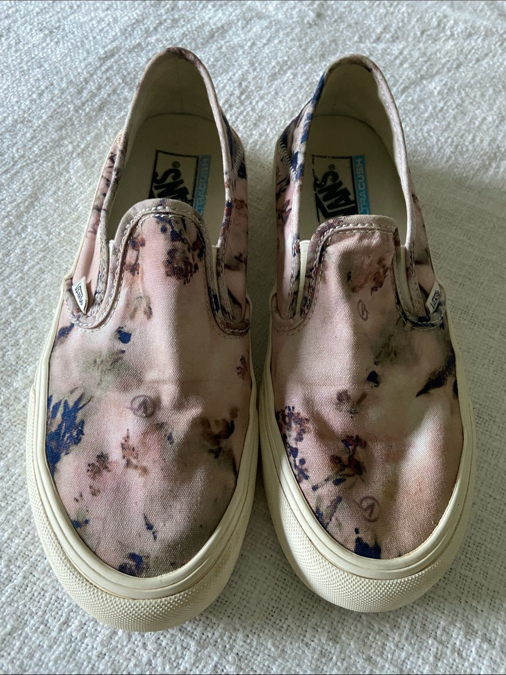 Vans Slip-On Floral Watercolor Canvas Sneakers in Pink and Blue Women’s 8.5 - Picture 13 of 15